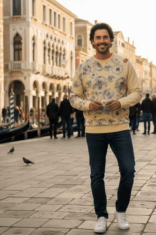Carica immagine 1 in visualizzazione galleria. Felpa  GURU Bloom Graphic  GM121