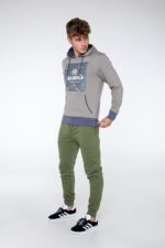 Men's hooded sweatshirt with pockets - Image 8