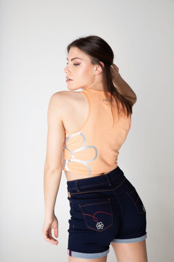 Women's cropped T-shirt with studs - Image 23