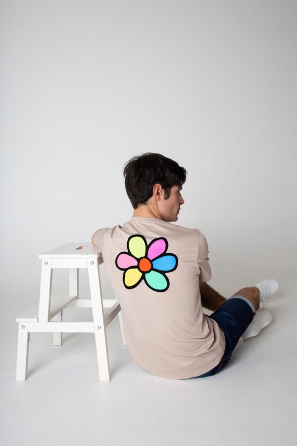 Men's multicolor daisy T-shirt - Image 13