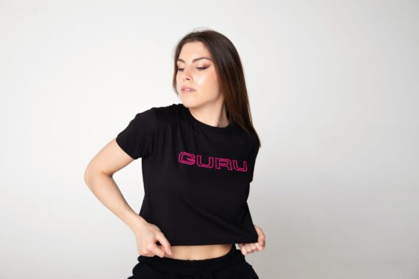 Women's cropped T-shirt with studs - Image 37