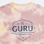 Summer Bloom T-shirt 'Historia Magistra Vitae' pour hommes – Image 2