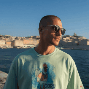 Summer Bloom Seaside Rebels T-shirt Uomo – Aquatic Awe